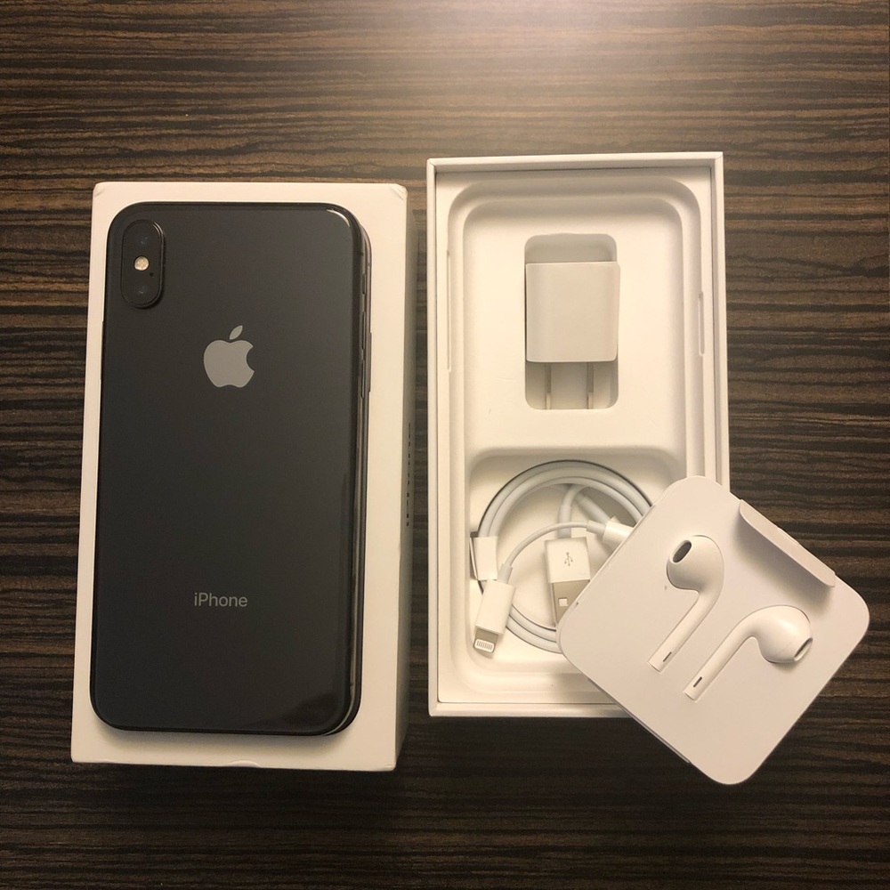 iPhone X